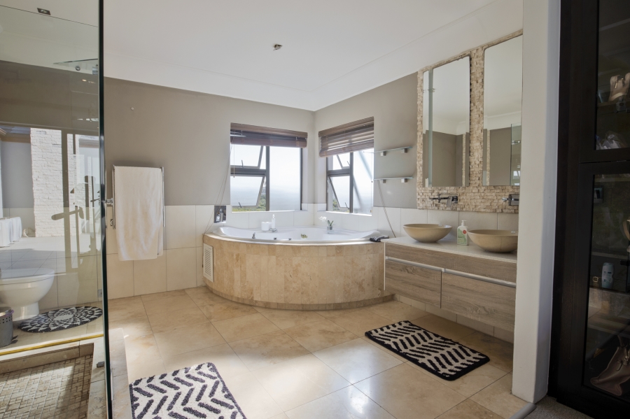 5 Bedroom Property for Sale in Big Bay Western Cape